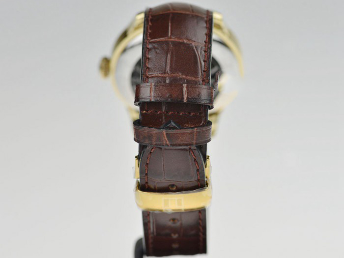品鉴稳重雅典的天梭力洛克系列镀金腕表（图）